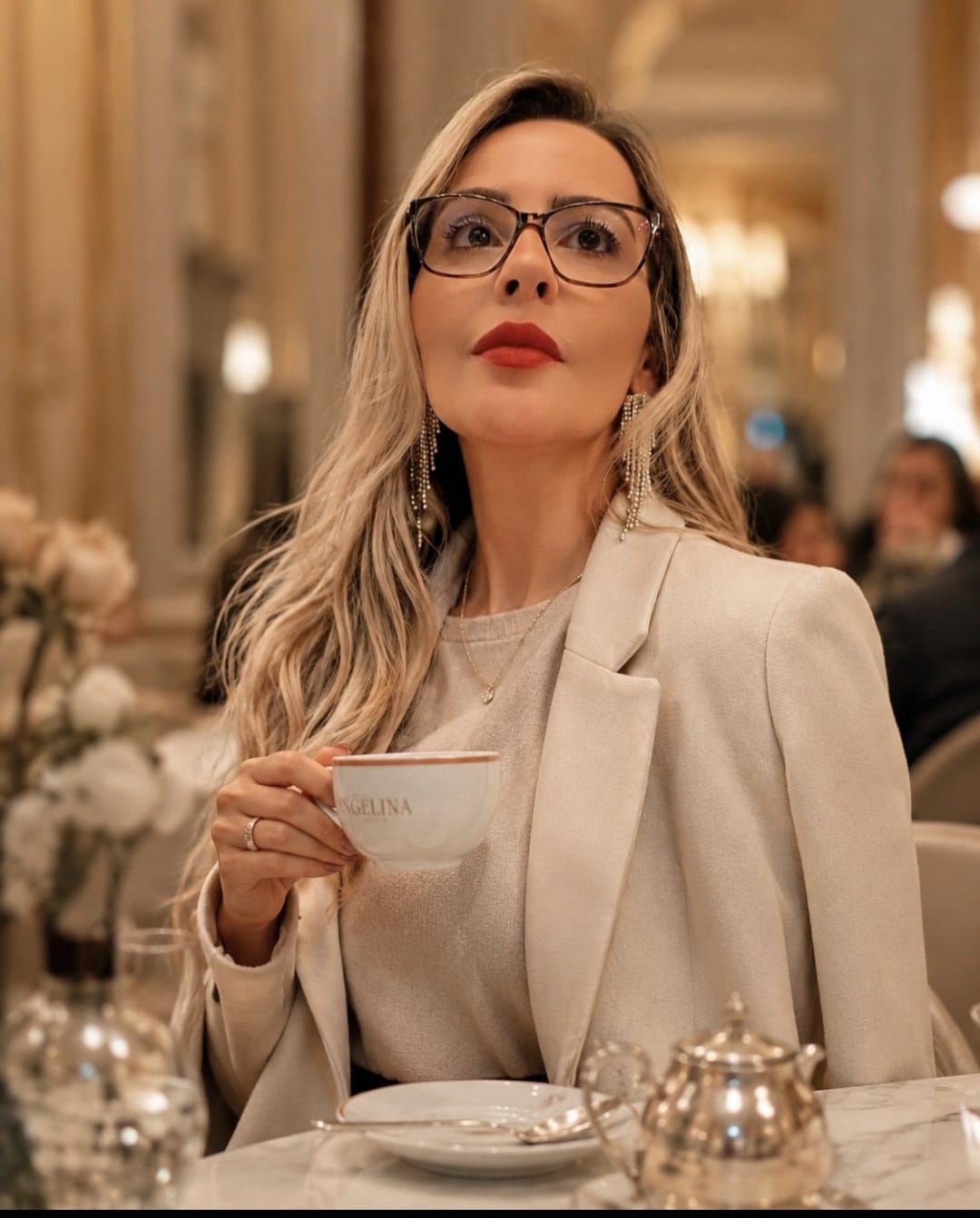 Adriana Carvalho em experiência High Ticket internacional